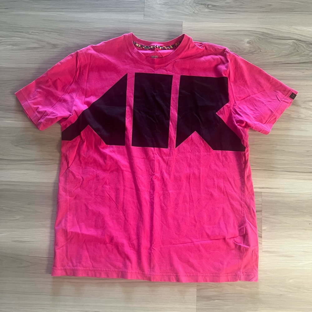 Nike Pink and Black Short Sleeve Tee